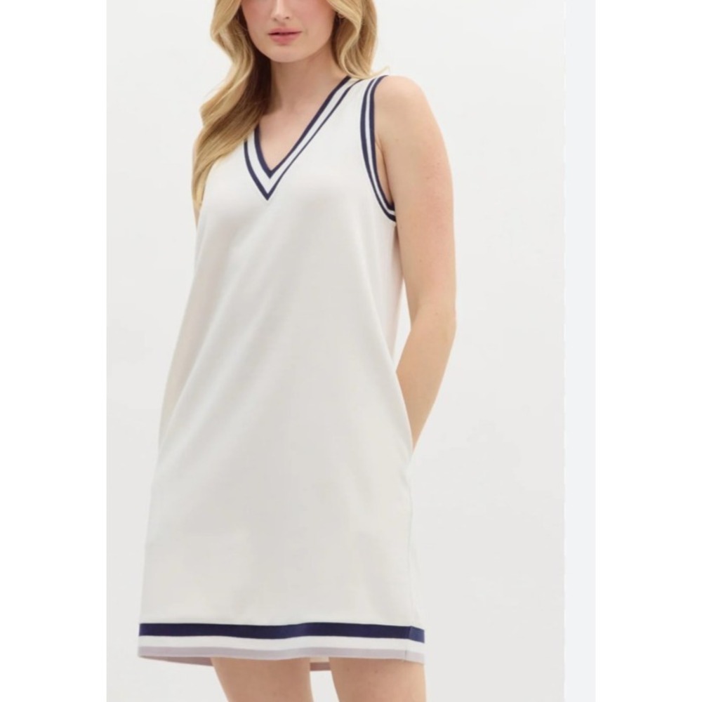 Entro Midi Dress L White Sporty Varsity Vneck, Sleeveless Country Club Pockets‎